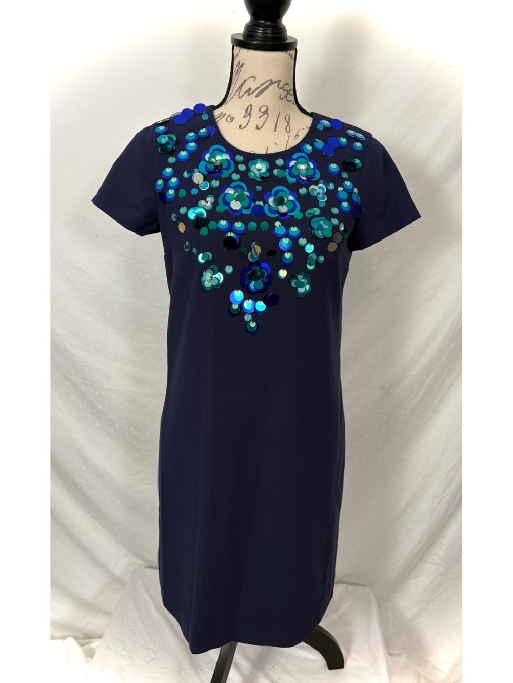 Lilly Pulitzer Hayvn Dress. Size 2. Navy Sequin Embellished Shift Dress NWT $278